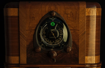1938 Zenith 12S265 Console Radio