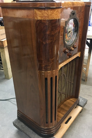 1936 Zenith Stratosphere Console Radio