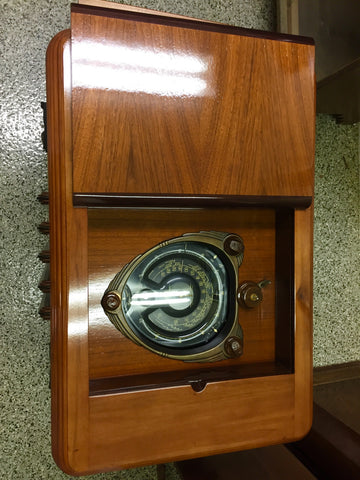 Zenith 1938 Chairside Art Deco Radio